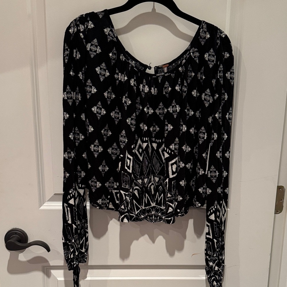 NWT Free People Black and White Patterned Blouse